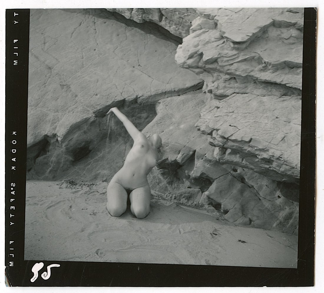 ANDRÉ DE DIENES Vintage Photo 1950s-1960s Nude Study: The provenance of this photo is from the archives of notable photographer André de Dienes.The dimensions are Approx. 2.75" x 2.75" (small variances can occur). This black and white gelatin photo was 