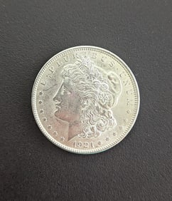 1921 Morgan Silver Dollar Collectors US$1