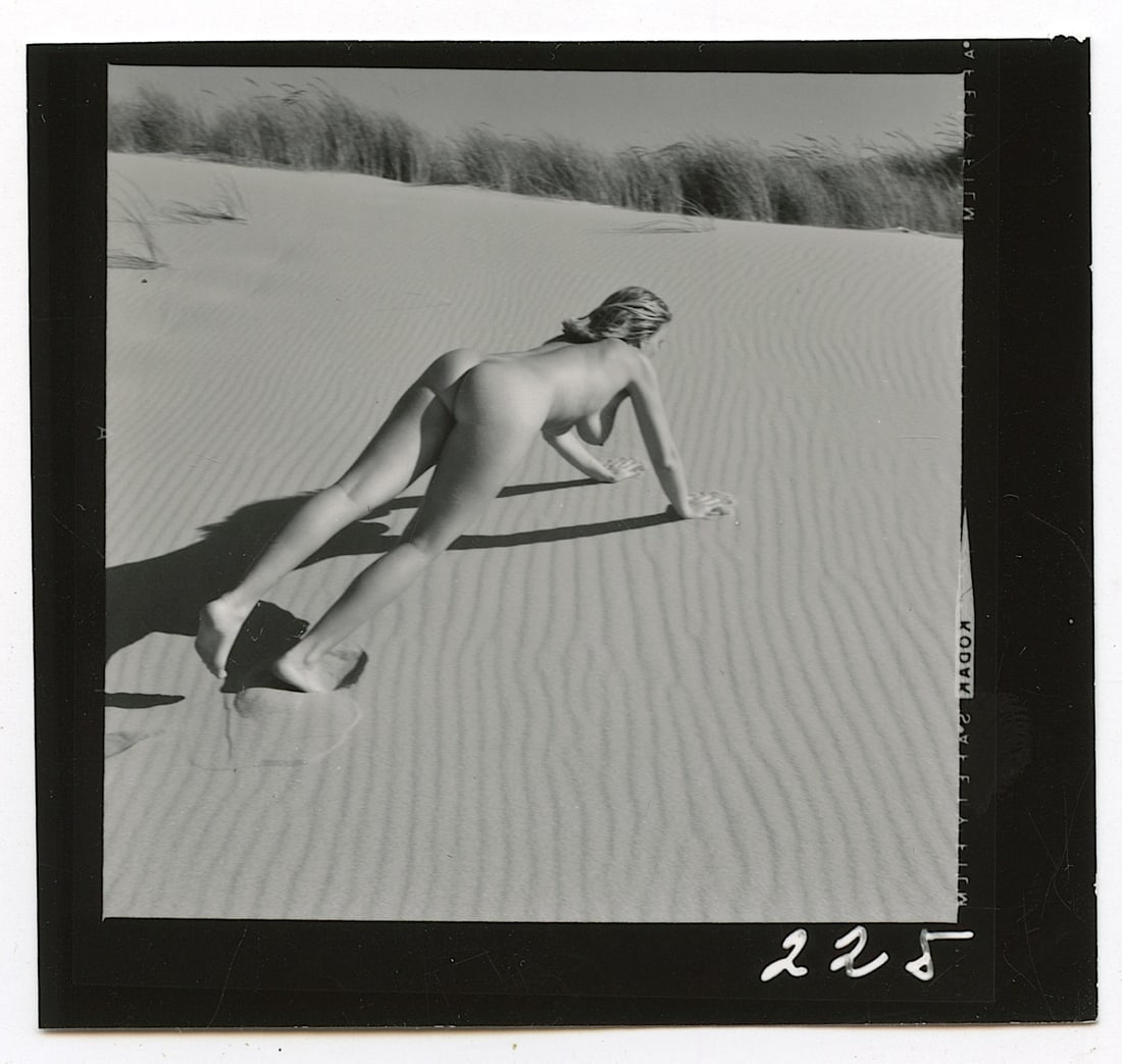 ANDRÉ DE DIENES Vintage Photo 1950s-1960s Nude Study: The provenance of this photo is from the archives of notable photographer André de Dienes.The dimensions are Approx. 2.75" x 2.75" (small variances can occur). This black and white gelatin photo was 