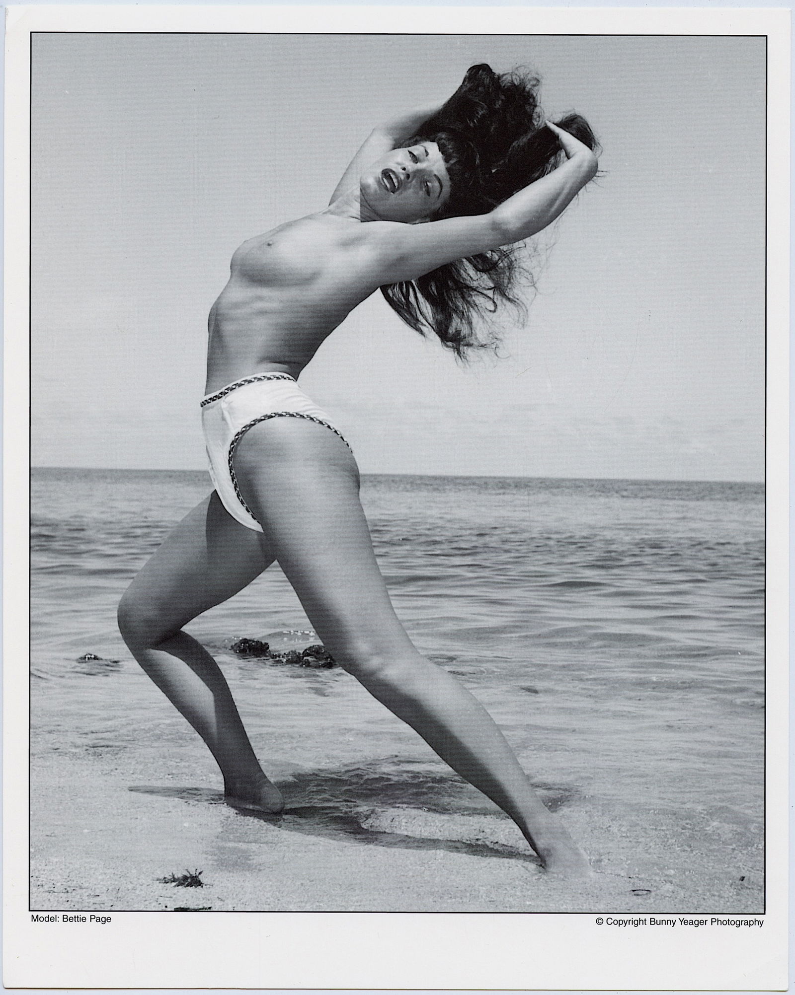 BUNNY YEAGER Vintage Pin Up Litho Model BETTIE PAGE: This lot is coming from Bunny Yeager's estate/archives. Linnea Eleanor "Bunny" Yeager (March 13, 1929 - May 24, 2014) was an American photographer and pin-up model. She met Bettie Page in 1954, and to