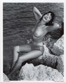 BUNNY YEAGER Vintage Pin Up Litho Model BETTIE PAGE
