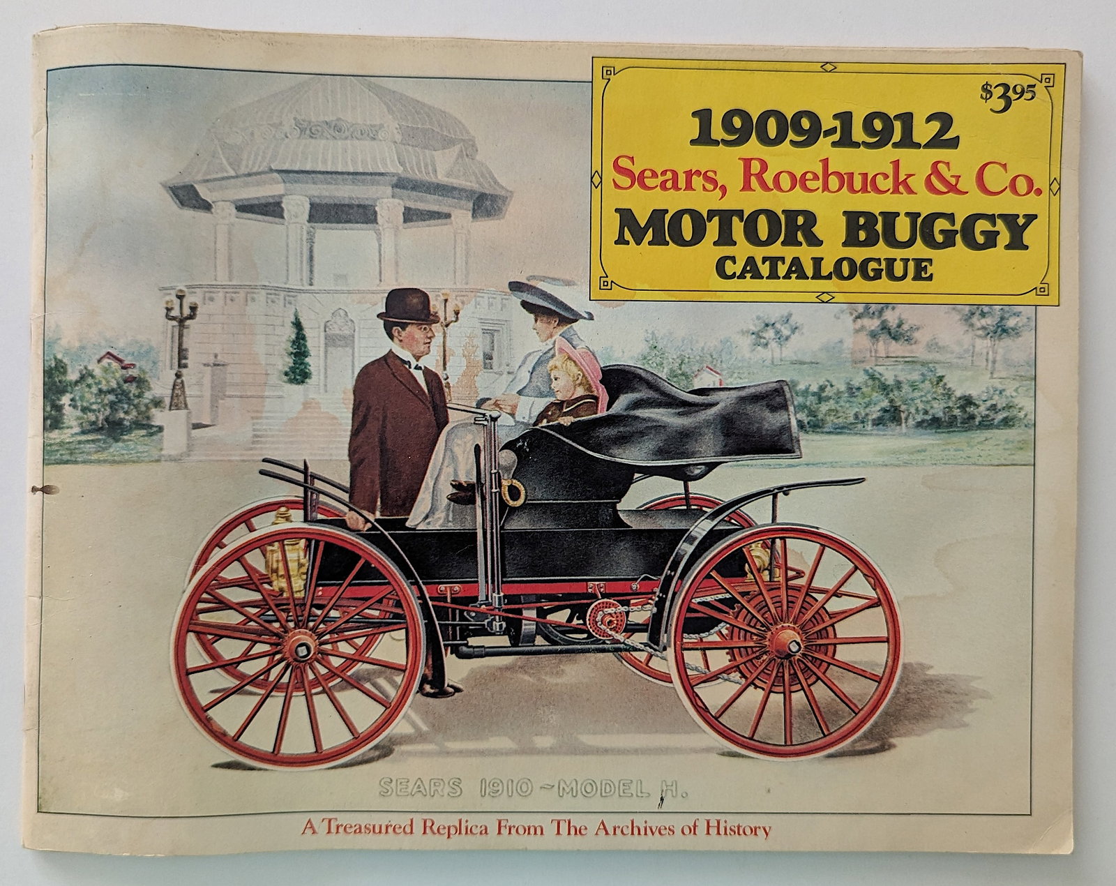 SEARS, ROEBUCK & CO. MOTOR BUGGY CATALOGUE 1909-1912: The provenance of this lot is from the a private collector in RI. We have included quality images to show it's actual condition. This lot is located in Boca Raton, Fl and its shipment will be made dir