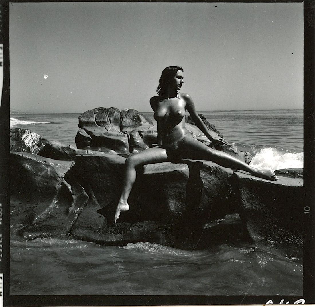ANDRÉ DE DIENES Vintage Photo 1950s-1960s Nude Study: The provenance of this photo is from the archives of notable photographer André de Dienes.The dimensions are Approx. 2.75" x 2.75" (small variances can occur). This black and white gelatin photo was 