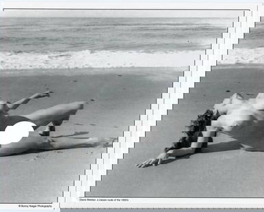 BUNNY YEAGER Vintage Pin Up Litho DIANE WEBBER: This lot is coming from Bunny Yeager's estate/archives. Linnea Eleanor "Bunny" Yeager (March 13, 1929 - May 24, 2014) was an American photographer and pin-up model. She met Bettie Page in 1954, and to