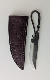 Handcrafted Heirloom Damaskus Steel Knife 4" Long