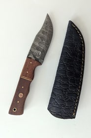 Handcrafted Heirloom Damaskus Steel Knife 4" Long