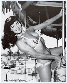 Vintage Original Postcard Pin-Up from Archives BUNNY YEAGER