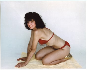 BUNNY YEAGER Vintage Pin Up Photograph LISA PACKARD