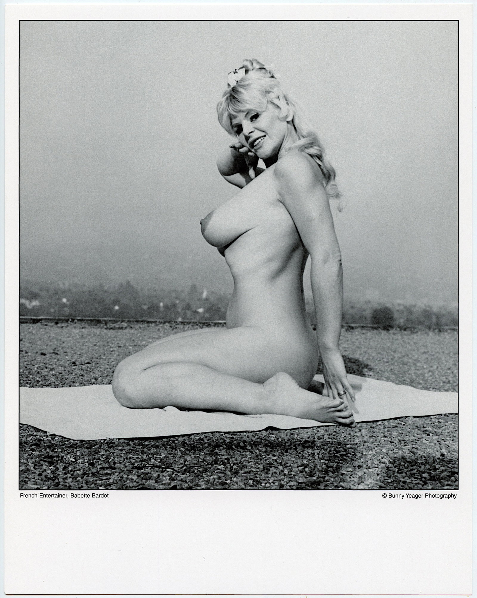 BUNNY YEAGER Vintage Pin Up Litho BABETTE BARDOT: This lot is coming from Bunny Yeager's estate/archives. Linnea Eleanor "Bunny" Yeager (March 13, 1929 - May 24, 2014) was an American photographer and pin-up model. She met Bettie Page in 1954, and to