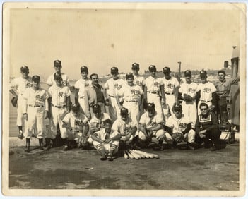 Vintage Photo 1950s Baseball Team R29 Champions