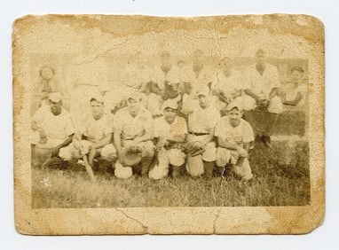 Vintage Photo 1940s Baseball Team Amateurs Players