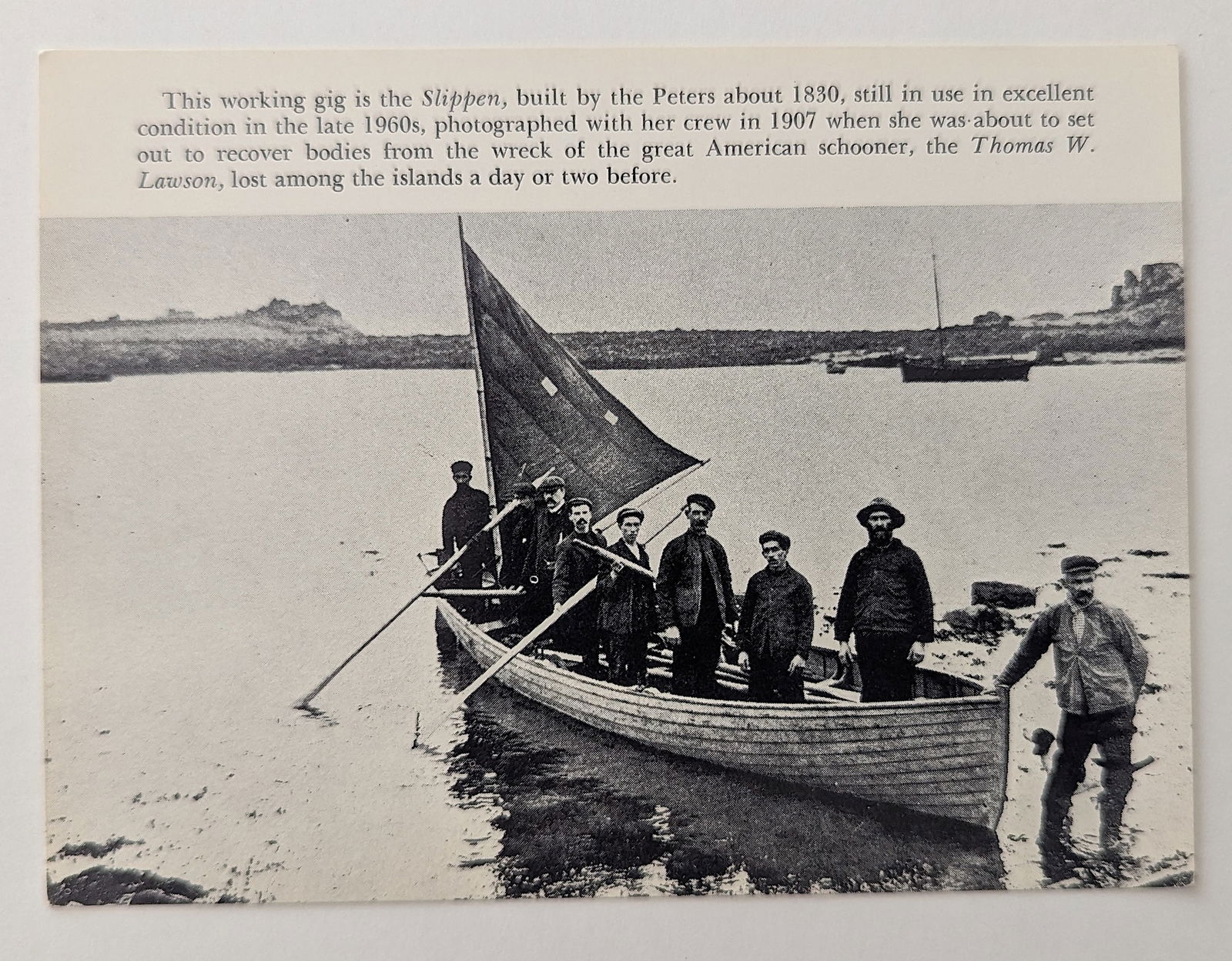 Vintage Art Postcard CARL ANDRE: WATERBODIES - Museum Modern Art: The provenance of this lot is from the estate of a deceased formal art collector in Miami, FL. We have included quality images to show it's actual condition. This lot is located in Boca Raton, Fl and