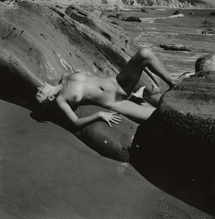 ANDRÉ DE DIENES Vintage Photo 1950s-1960s Nude Study: The provenance of this photo is from the archives of notable photographer André de Dienes.The dimensions are Approx. 2.75" x 2.75" (small variances can occur). This black and white gelatin photo was