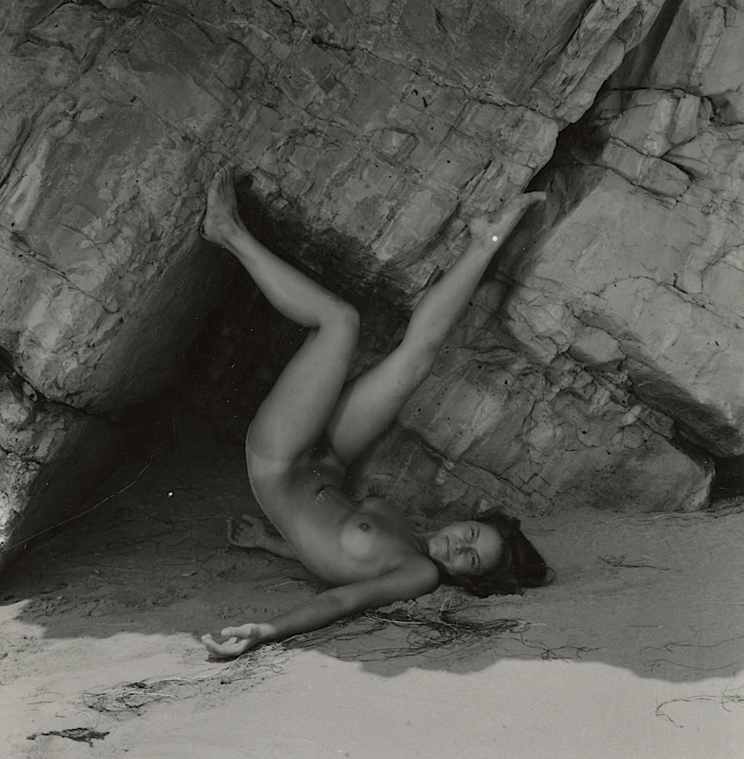 ANDRÉ DE DIENES Vintage Photo 1950s-1960s Nude Study: The provenance of this photo is from the archives of notable photographer André de Dienes.The dimensions are Approx. 2.75" x 2.75" (small variances can occur). This black and white gelatin photo was 
