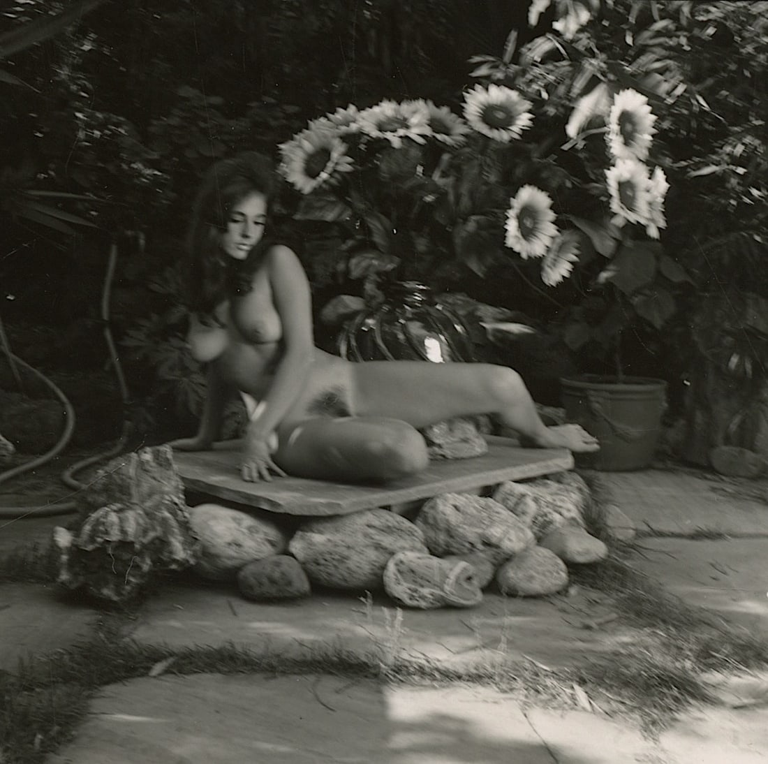 ANDRÉ DE DIENES Vintage Photo 1950s-1960s Nude Study: The provenance of this photo is from the archives of notable photographer André de Dienes.The dimensions are Approx. 2.75" x 2.75" (small variances can occur). This black and white gelatin photo was 