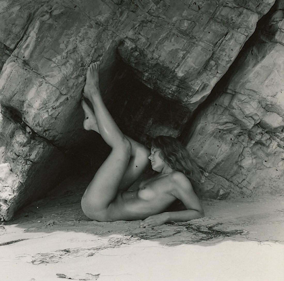 ANDRÉ DE DIENES Vintage Photo 1950s-1960s Nude Study: The provenance of this photo is from the archives of notable photographer André de Dienes.The dimensions are Approx. 2.75" x 2.75" (small variances can occur). This black and white gelatin photo was 
