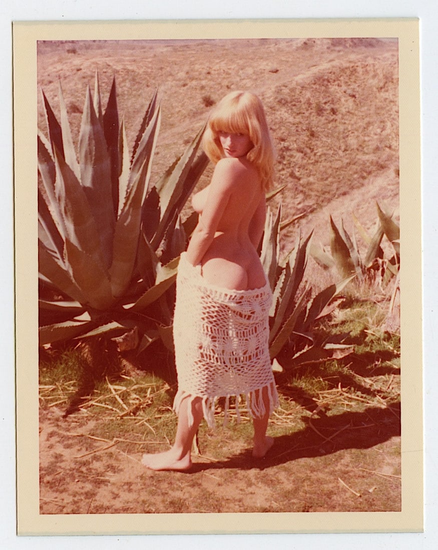 Pin Up Kodak Print Photo Naturalism Nude 3.5" x 5" Ca 1970s - 1990s: The provenance of this lot is from the a private collector in RI. We have included quality images to show it's actual condition. This lot is located in Boca Raton, Fl and its shipment will be made dir