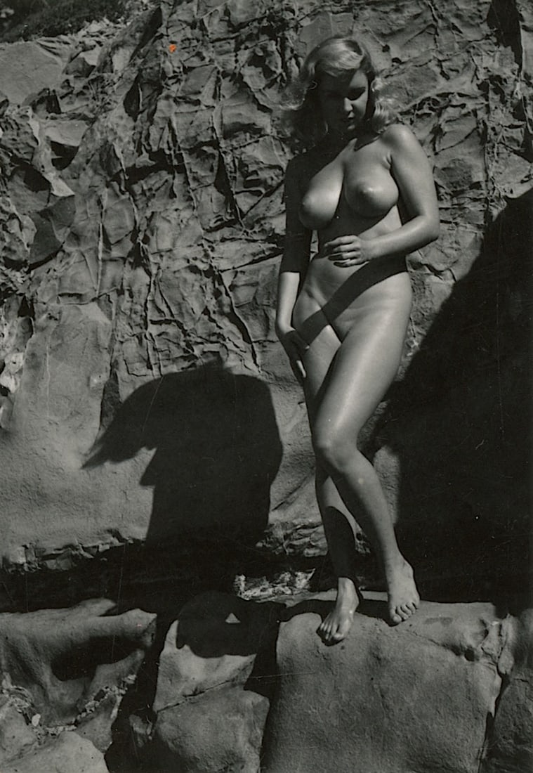 ANDRÉ DE DIENES Vintage Photo 1950s-1960s Nude Study: The provenance of this photo is from the archives of notable photographer André de Dienes.The dimensions are Approx. 2.75" x 2.75" (small variances can occur). This black and white gelatin photo was 