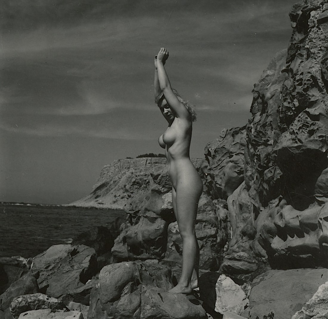 ANDRÉ DE DIENES Vintage Photo 1950s-1960s Nude Study: The provenance of this photo is from the archives of notable photographer André de Dienes.The dimensions are Approx. 2.75" x 2.75" (small variances can occur). This black and white gelatin photo was 