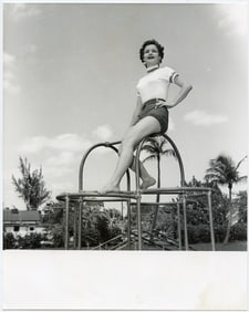 Original Vintage PIN UP Photo Estate BUNNY YEAGER 10" x 8"