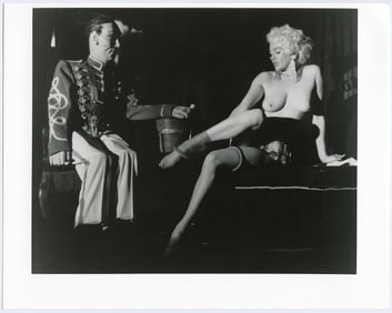 Original Vintage PIN UP Photo Estate BUNNY YEAGER 10" x 8"