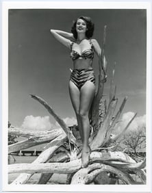 Original Vintage PIN UP Photo Estate BUNNY YEAGER 10" x 8"