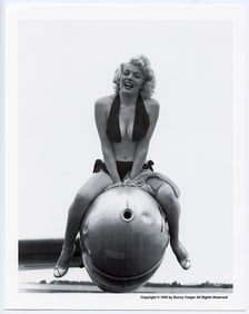 BUNNY YEAGER Vintage Pin Up Litho MARIA STINGER