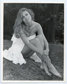 BUNNY YEAGER Vintage Pin Up Photo Model UNKNOWN
