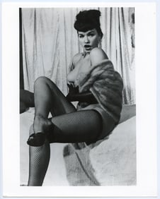 BUNNY YEAGER Vintage Pin Up Photo Model BETTIE PAGE