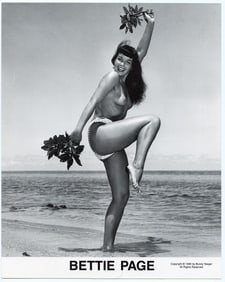 BUNNY YEAGER Vintage Pin Up Litho Model BETTIE PAGE