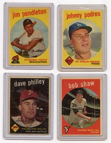 Vintage 1959 Set with 4  Topps Baseball Cards