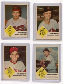 Vintage 1963 Set with 4  Topps Baseball Cards