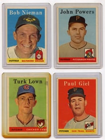 Vintage 1958 Set with 4  Topps Baseball Cards