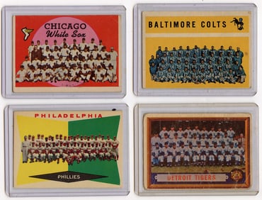 Vintage TEAMS Set with 4  Topps Baseball Cards