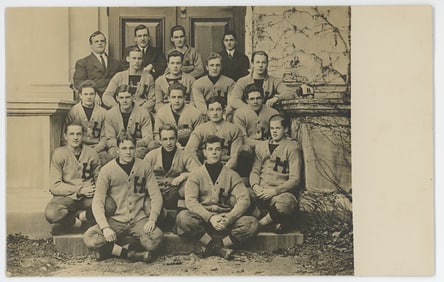 Antique / Vintage Photo Postcard Football Team, Hackley 1909