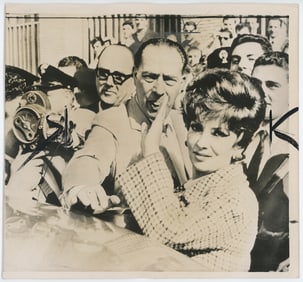 GINA LOLLOBRIGIDA Vintage Original Iconic Press Photo from Epoch