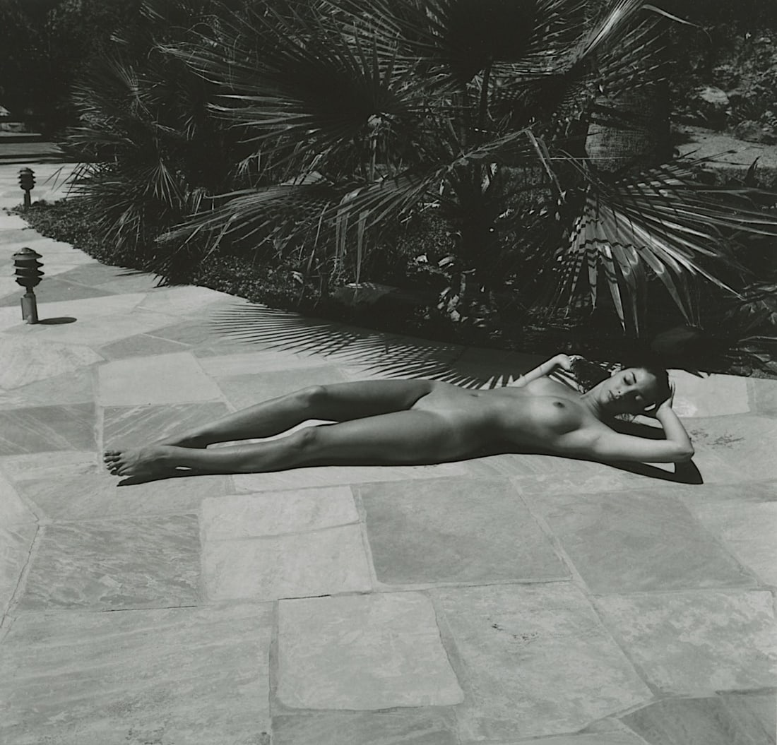 ANDRÉ DE DIENES Vintage Photo 1950s-1960s Nude Study: The provenance of this photo is from the estate/archives of notable photographer André de Dienes (Hungarian 1913 - 1986) in CA. André de Dienes is a well-known photographer, especially recognized fo