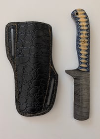 Handcrafted Heirloom Damascus Steel Knife with Leather Sheath OPP!