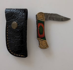 Handcrafted Heirloom Damascus Steel Knife with Leather Sheath OPP!