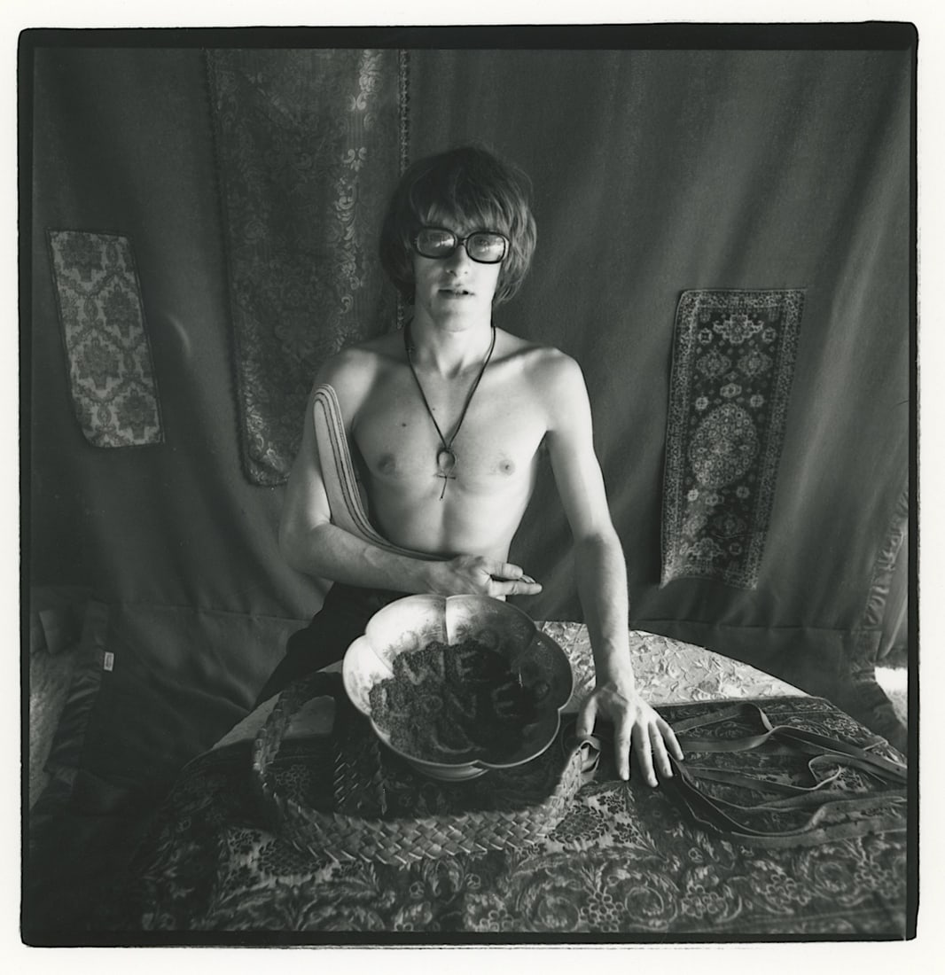 PAUL KANTNER WITH A BOWL OF MARIJUANA  PHOTO BY HERB GREENE (1 of 4)