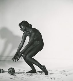 ANDRÉ DE DIENES Vintage Photo 1950s-1960s Nude Study    3.25" x 3"