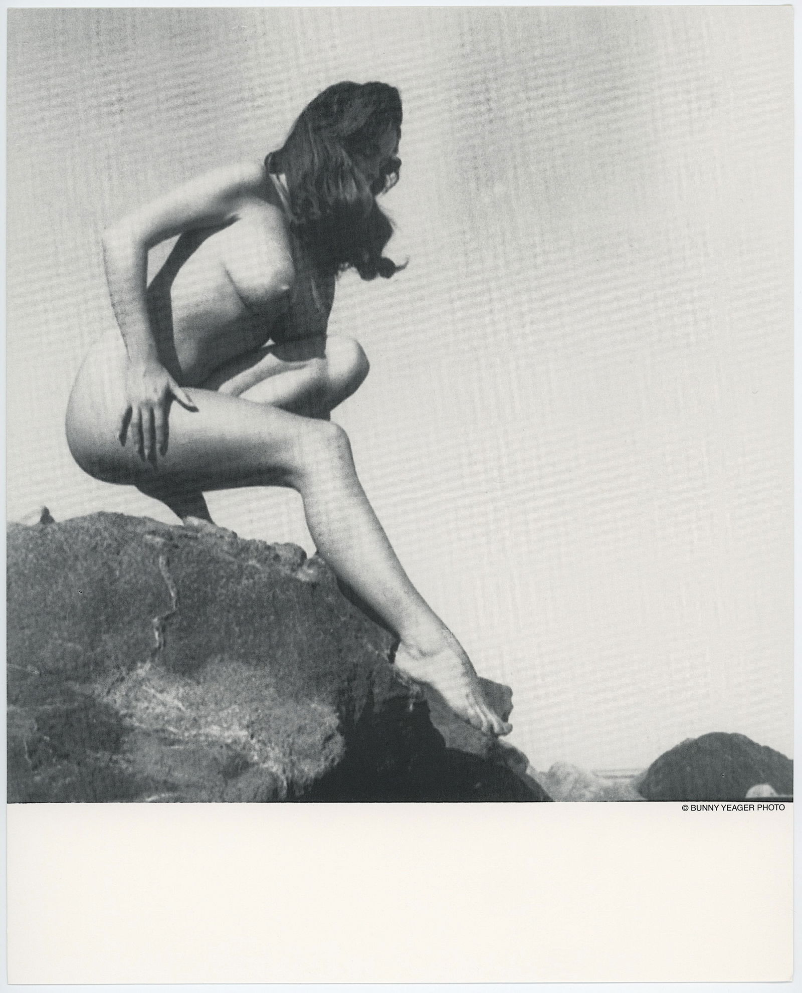 BUNNY YEAGER Vintage Pin Up Litho Model DIANE WEBBER: This lot is consigned by a collector in RI. The provenance is from Bunny Yeager's estate/archives. Linnea Eleanor "Bunny" Yeager (March 13, 1929 - May 24, 2014) was an American photographer and pin-up