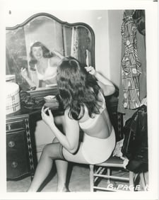 Vintage Pin Up Female Nude 10" x 8" BETTIE PAGE