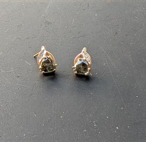 Vintage 14K Yellow Gold Blue Sapphire and Diamond Stud Earrings