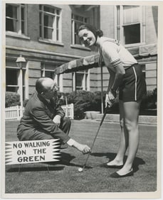 Vintage Photo Pin Up Model Playing Golf NomWalking On The Green