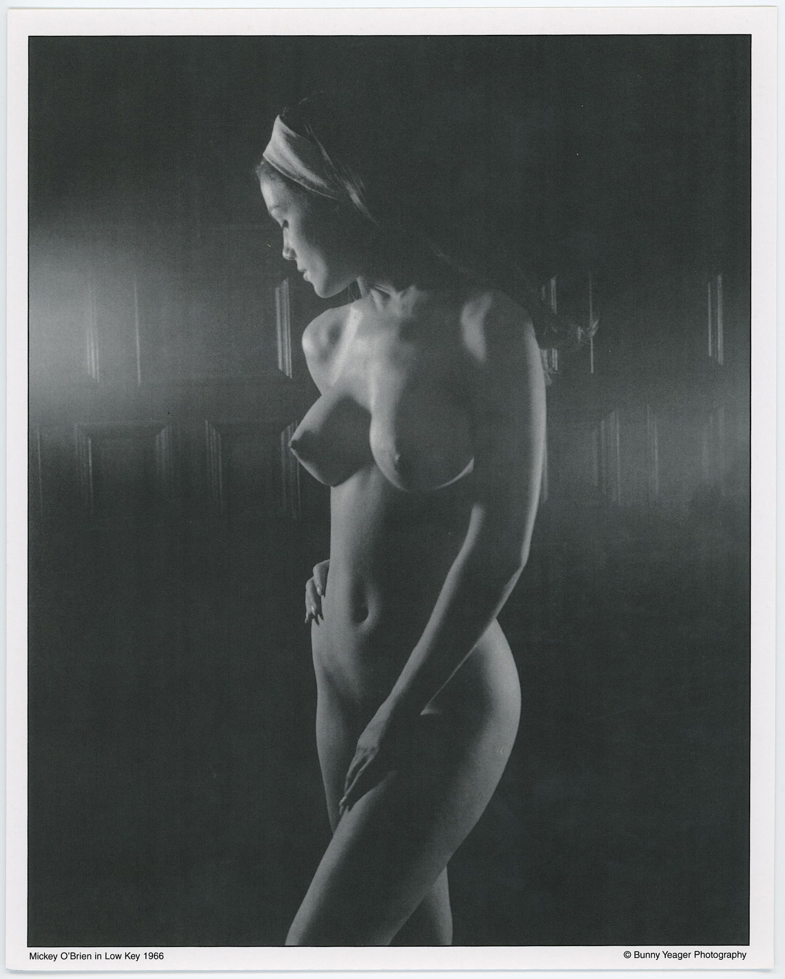 BUNNY YEAGER Vintage Pin Up Litho Model Low Key Nude: This lot is consigned by a collector in RI. The provenance is from Bunny Yeager's estate/archives. Linnea Eleanor "Bunny" Yeager (March 13, 1929 - May 24, 2014) was an American photographer and pin-up