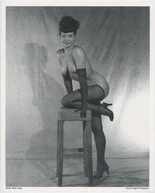 BUNNY YEAGER Vintage Pin Up Litho Model Bettie Page