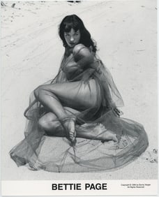 BUNNY YEAGER Vintage Pin Up Litho Model Bettie Page