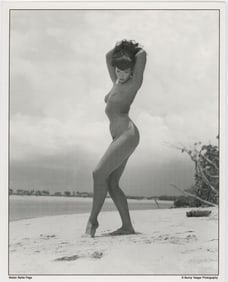 BUNNY YEAGER Vintage Pin Up Litho Model Bettie Page