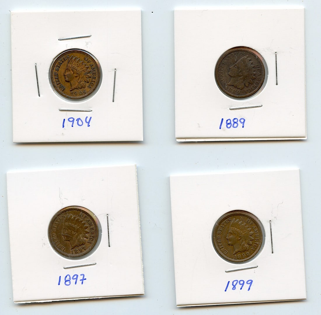Set with Four INDIAN HEAD CENTS United States Mint - Collectors (1 of 2)